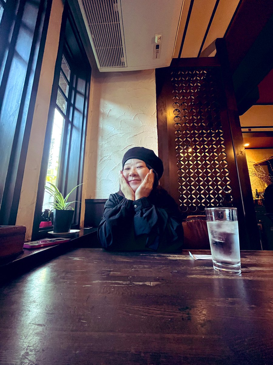 hide_41's tweet photo. 伊那着。
全く久し振りな感じがしないw
今夜はBRAIN JUNKのリリパだよ!
楽しみだーーー✌️
#ソウルディー
#ワイエイチ.
#brainjunk
#t.o.c.a
#gramhouse https://t.co/EaNQSf3EvW