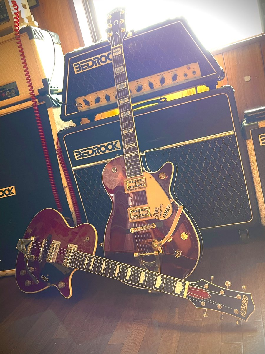 Paolo0823's tweet photo. 大変良く撮れました💮
#赤系集まれ
#GRETSCH
#グレッチ
#DUOJET
#ROUNDUP
#BEDROCK https://t.co/lez8SgV82R