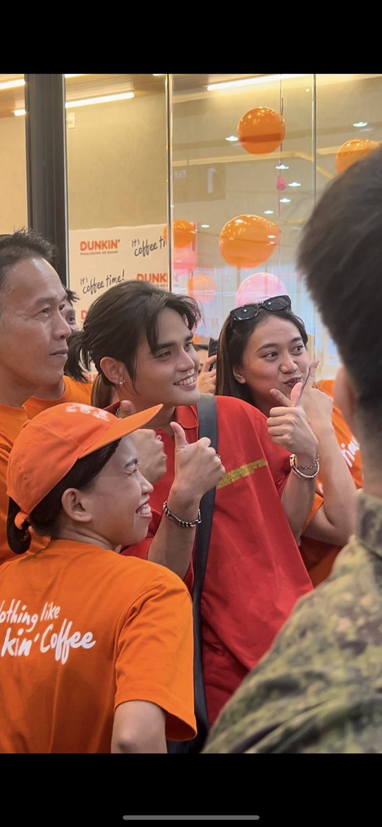 TinCantiveros's tweet photo. Sinong fresh? 

Si Olbap. So handsome in red. 

NASA BUTUAN SI OLBAP
@imszmc #PABLO
#PABLOsaMindanao https://t.co/vcgCp1TedH