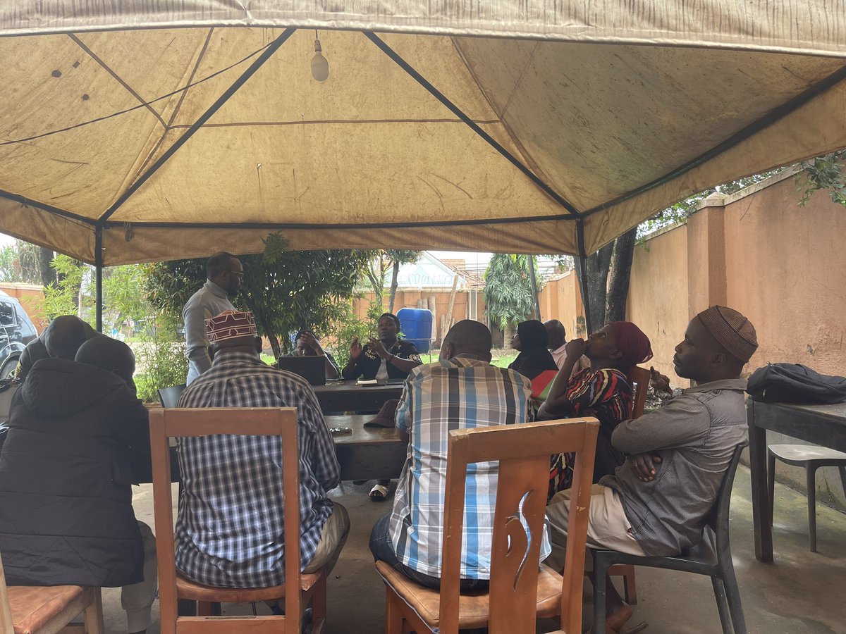 UgandaCosf's tweet image. In conjunction with @RHUganda , @UgandaCosf had a leadership engagement with the local council leaders at the  village level to seek more protection and inclusion of the rights holders in service delivery in Kawempe division at the @UgandaCosf secretariat.