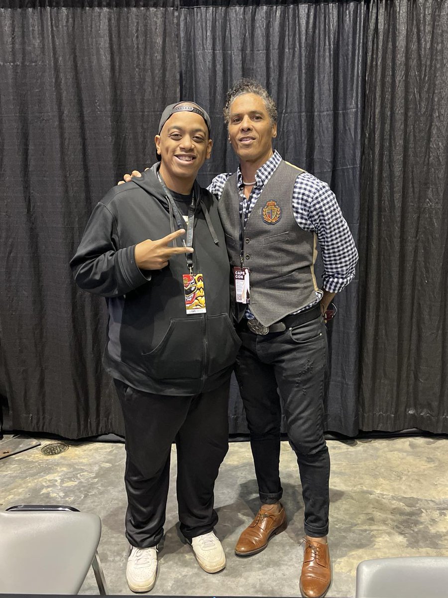 3bcomics's tweet photo. Meet the Last Dragon and Sold Cody Valiant Ones and other 3bcomics titles this weekend. Great weekend for 3bcomics. #comiccon #indiecomics https://t.co/nITC1lpT0A