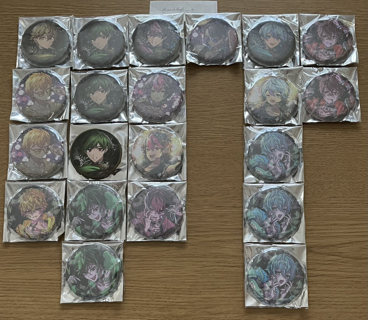 exchAngE___16's tweet photo. ⚠️当方売り手のお取引のみ
譲)画像
求)現金(銀行振込or🎲ベルーナ手渡し)
※レート考慮の上お声がけください。
※郵送でのお取引の場合は+送料

#シクフォニグッズ交換 #シクフォニグッズ譲渡 #シクフォニグッズ買取 https://t.co/V85XRyIUQh
