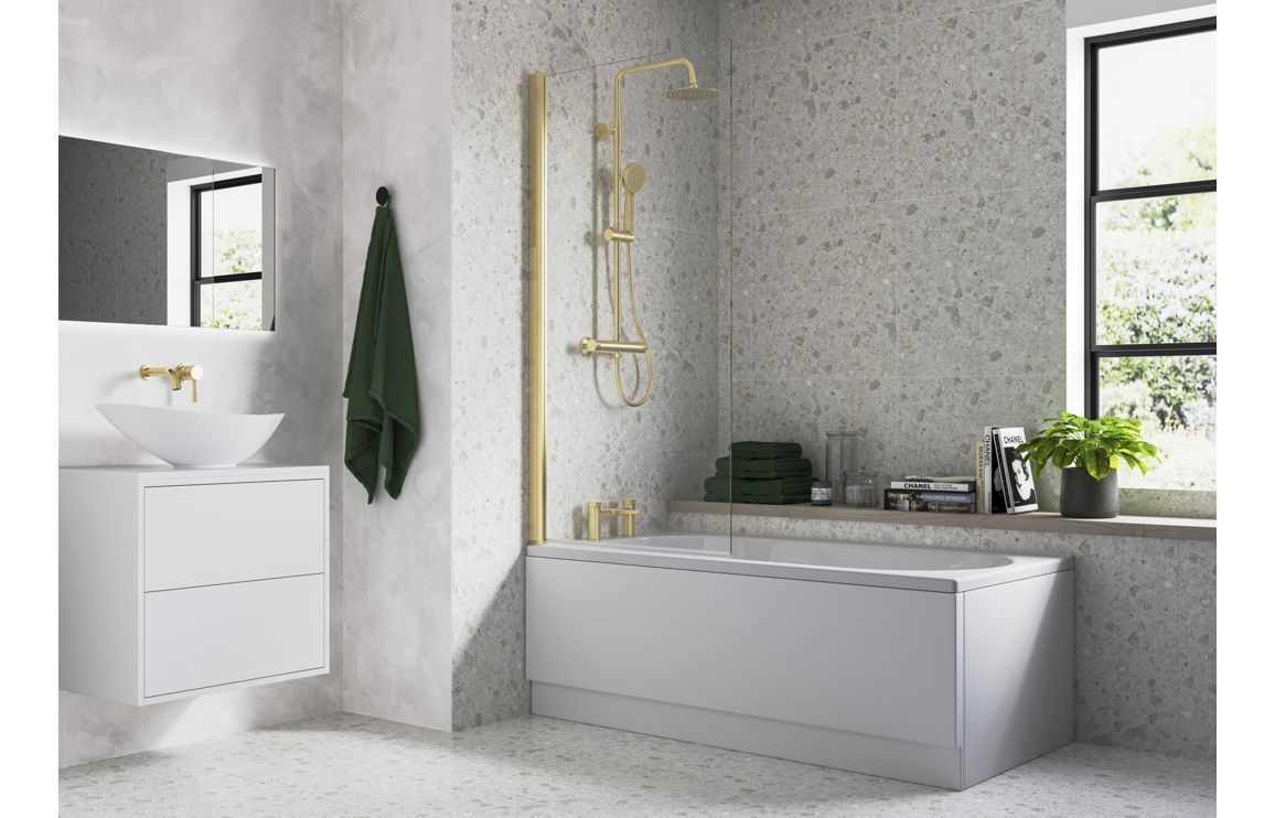PPWGroup's tweet image. From shower screens and enclosures to folding doors we have a number of options when it comes to creating that clean look, offering visibility to the tiles and colours and the space around the bathroom. 
#showerrooms #bathroomreno