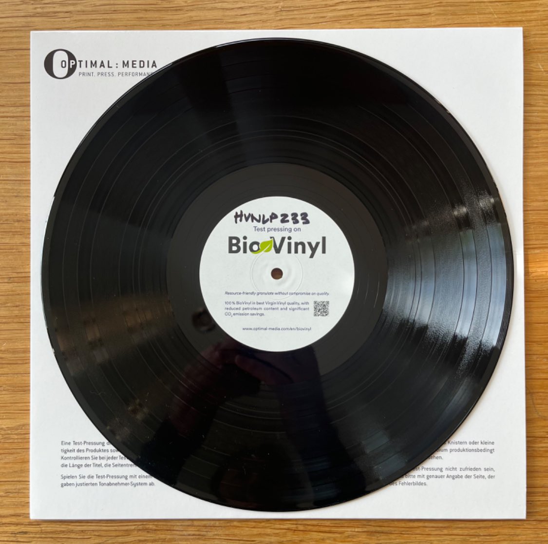 rocking_bob's tweet photo. Here’s an attractive test pressing of the new Saint Etienne album. Full story on Nov 14th. https://t.co/ZwS5yos1Is