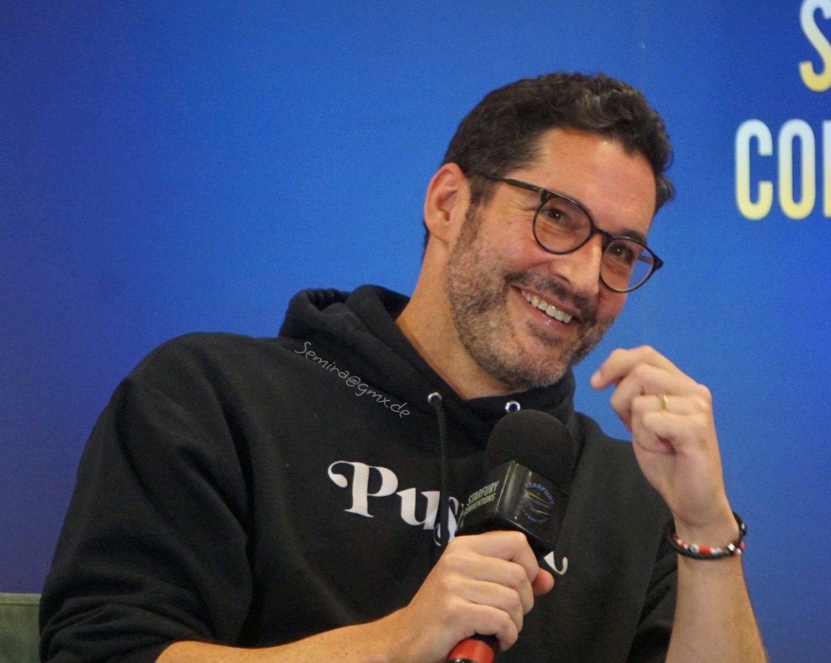 Happy Sunday dear Lucifriends!