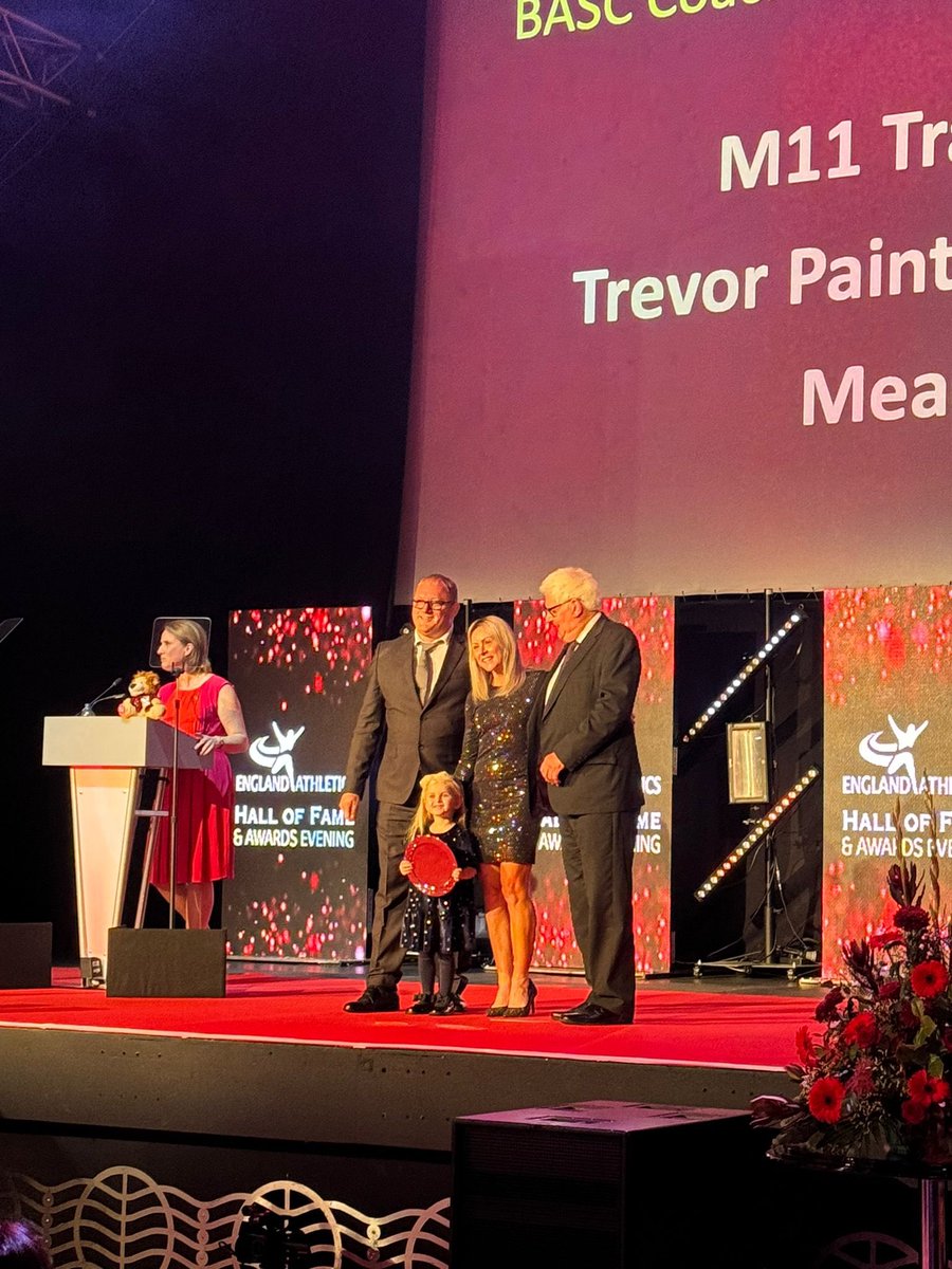 JennyMeadows800's tweet photo. Thank you 🙏🏻 @BASCSupporters for naming @Faster_feet &amp; myself as Coaches of the Year 2024. Very proud to receive this award … &amp; Arabella running onto the stage unexpectedly to take her allocate 😂 was a fitting touch #M11trackclub https://t.co/FzoK1KWygn