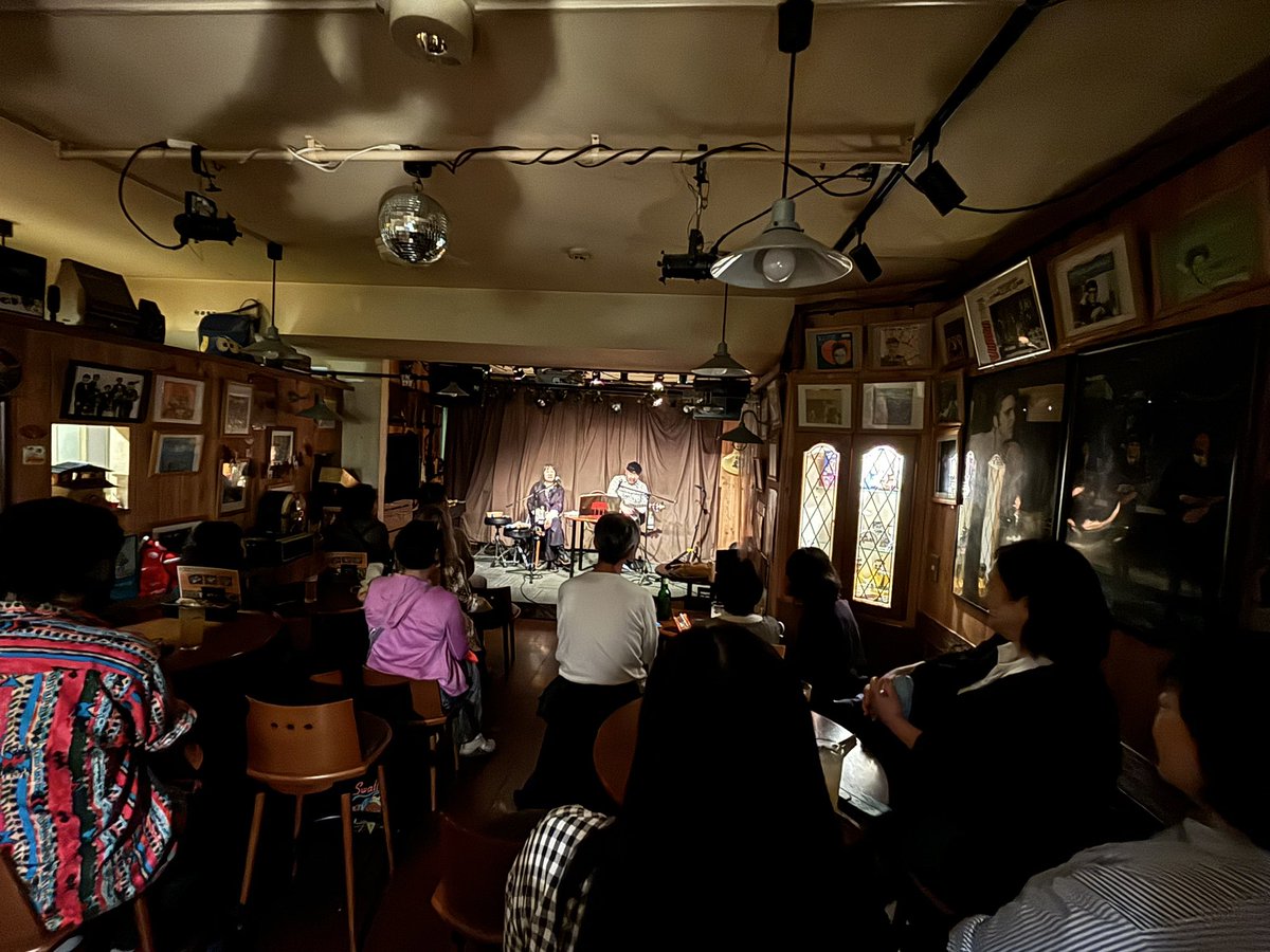 noahmaipenrai's tweet photo. 満員御礼!ありがとう5周年LIVE、番組をお楽しみに #マイペンライ #highway61 #pappys https://t.co/ilZUS1mpxW