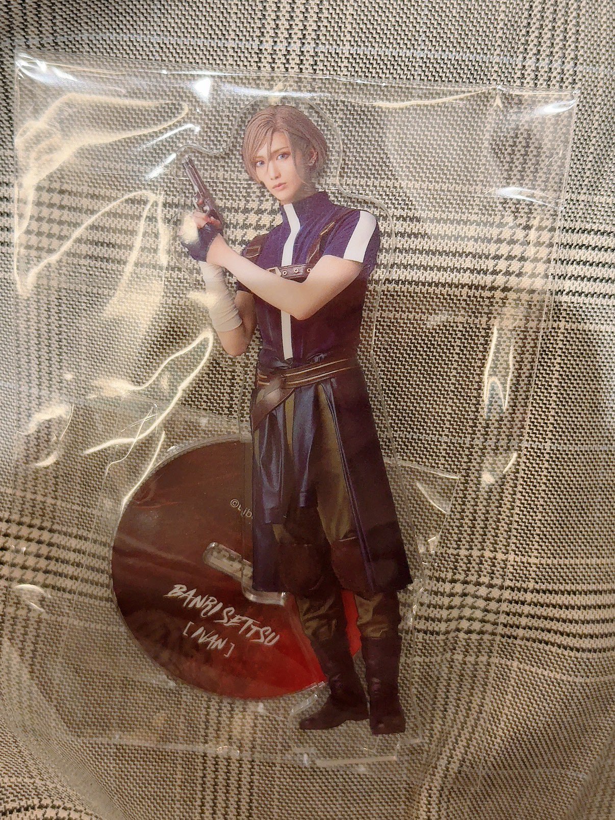 エーステ フォーライアクスタ万里シン