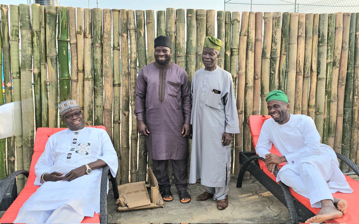 musbauceo's tweet image. Sometime in September when the Chief Imam of Offa visited @zeemsarena for special prayer to commission Asumo Pool 🏊‍♂️🏊‍♂️  #OffaTuntun #VisitOffa #Tourism #Recreation #Fun #Fitness #Games