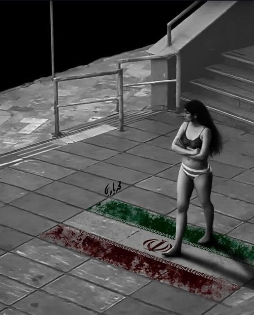 IndiaCrooks's tweet photo. She sacrificed her life to wake sleeping Iranians against draconian/oppressive #Iran regime. What a brace woman🙌

Will likes of @_sabanaqvi @smritiirani @drshamamohd @Shehla_Rashid @khanumarfa &amp; others show some spine and support the effort? 
#WomanLifeFreedom https://t.co/1DNiHDueE8