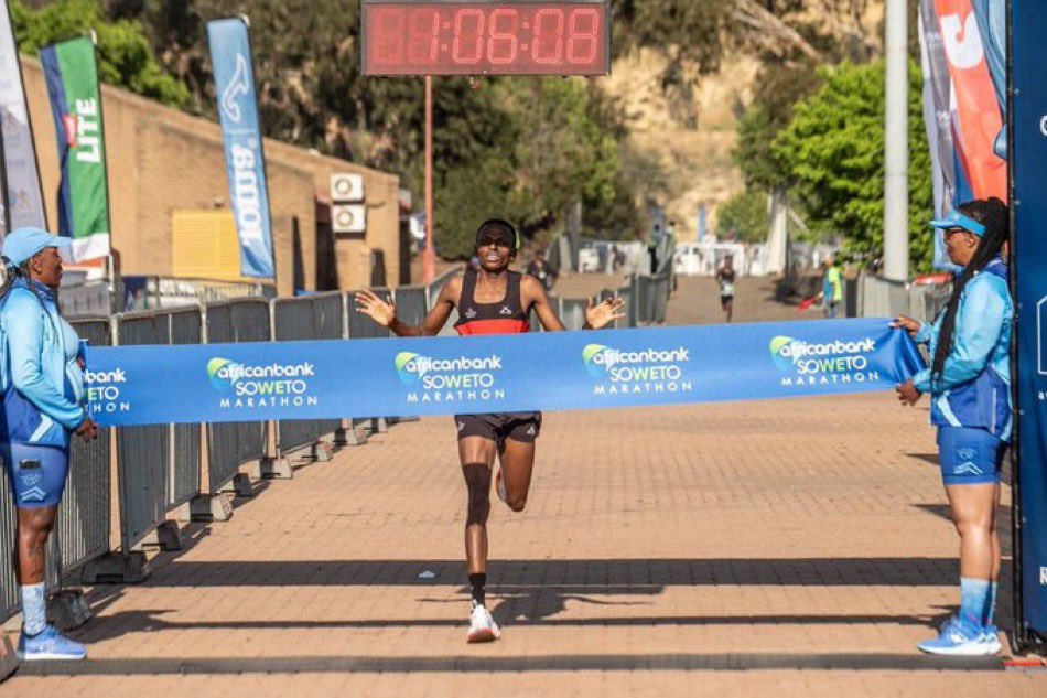 uLulama_'s tweet image. CHAMPIONS! Congratulations to all @AfricanBank Soweto Marathon finishers! You dared to conquer the People's Race with heart &amp;amp; determination! Your audacity to finish inspires us all! #ABSM24 #AfricanBank