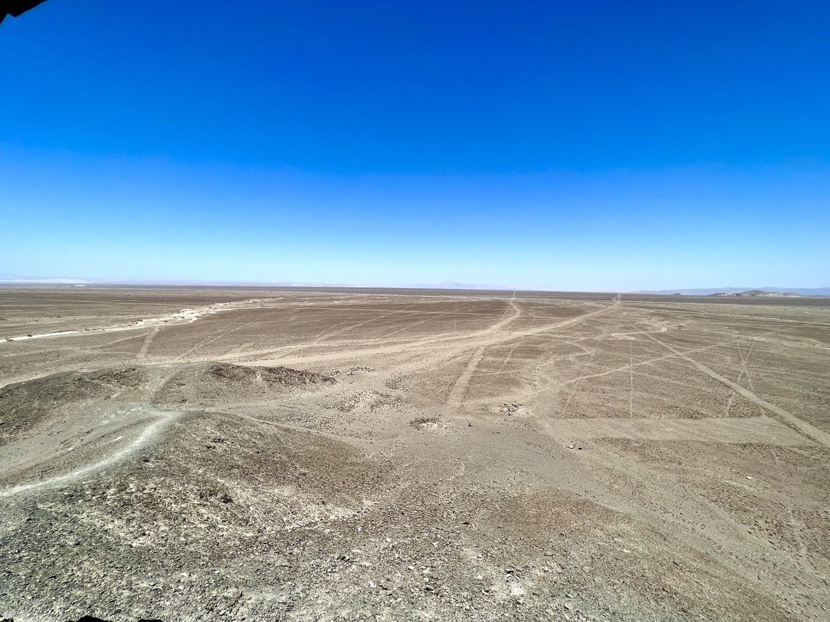 madel_suravilla's tweet photo. At the first tower of Nasca to see the Nazca lines.,
The Nazca lines are a group of over 700 geoglyphs made in the soil of the Nazca Desert in southern Peru. They were created between 500 BC—500 AD.
Peru Travel
Oct - Nov 2024
#Nascalines
#Nasca
#Peru 🇵🇪 https://t.co/z0iz4ekE3c