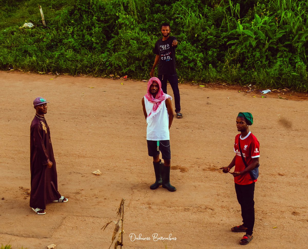 Browntitude's tweet image. Wagwan Big Smoke, I recently modeled and directed a street fashion shoot inspired by every great person who has done great things from a place. It'd be a dream come true if I get to be part of your casting for #MAINS szn 2. Blessings Big Smoke