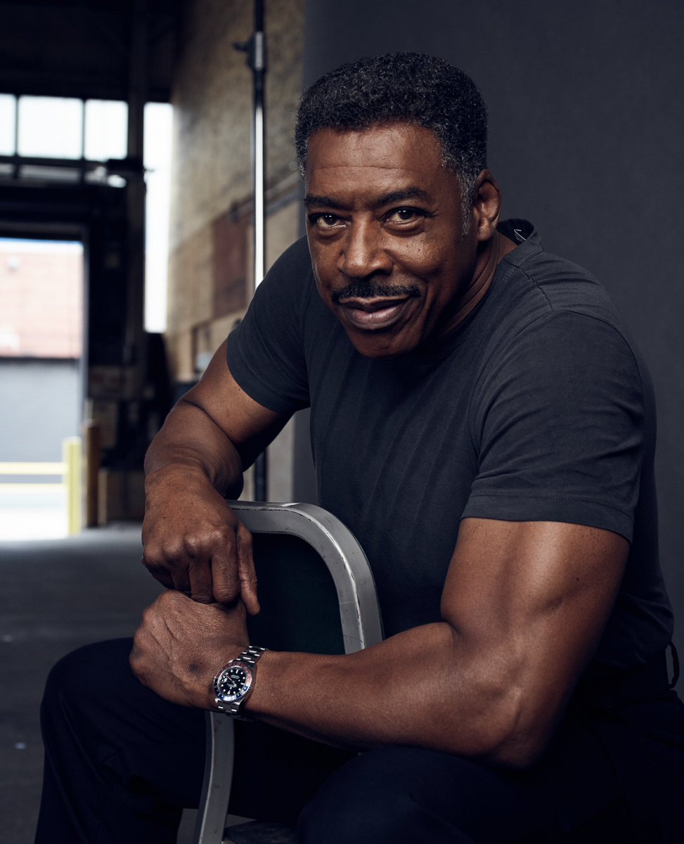 thelanjampod's tweet photo. Ernie Hudson of Ghostbusters fame sporting a Rolex GMT Master II Pepsi dial.
#watches #erniehudson #rolex #gmtmaster2 #rolexgmtmaster2 #pepsidial #ghostbusters https://t.co/ddKCrPIOds