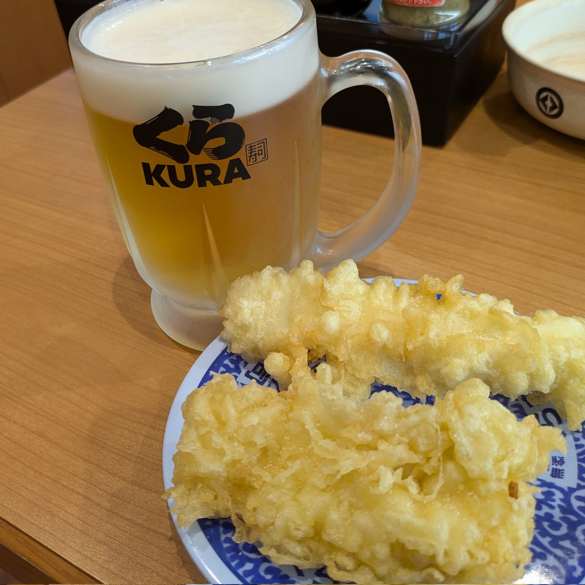 いか天がデカすぎて最高🔥

#くら寿司