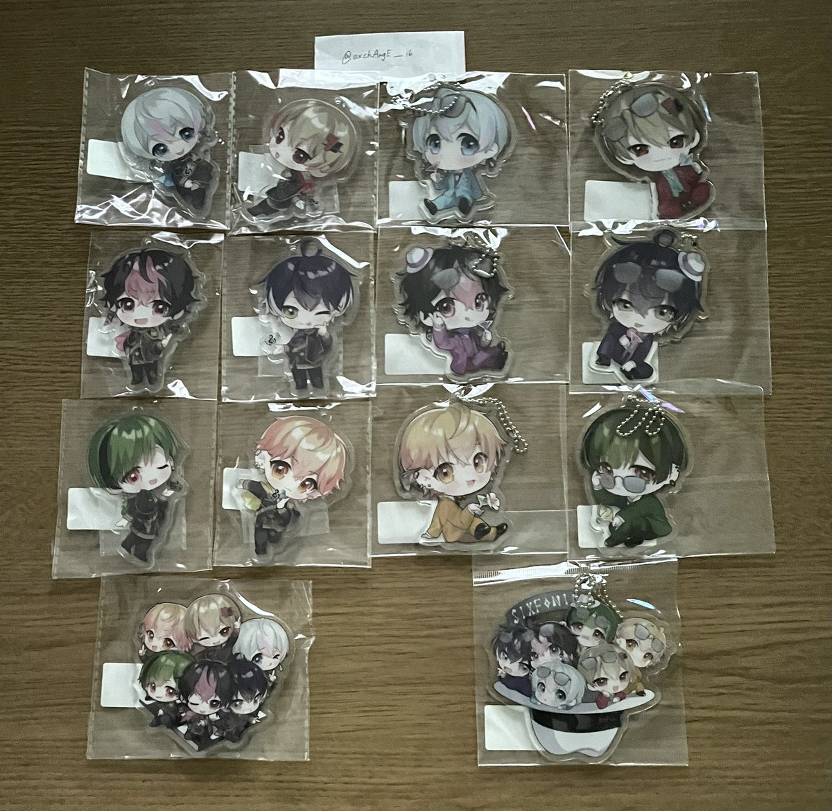 exchAngE___16's tweet photo. ⚠️当方売り手のお取引のみ
譲)画像
求)現金(銀行振込or🎲ベルーナ手渡し)

※レート等考慮の上お声がけください。
※郵送でのお取引の場合は+送料

#シクフォニグッズ交換 #シクフォニグッズ譲渡 #シクフォニグッズ買取 https://t.co/Q3xw9hrULs
