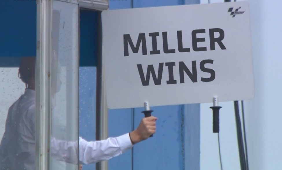 ⚠️🚨 BREAKING: All riders except #43 have been given a 43 hours time penalty for not saying “Viva Miller” after the flag.

So the official result is: