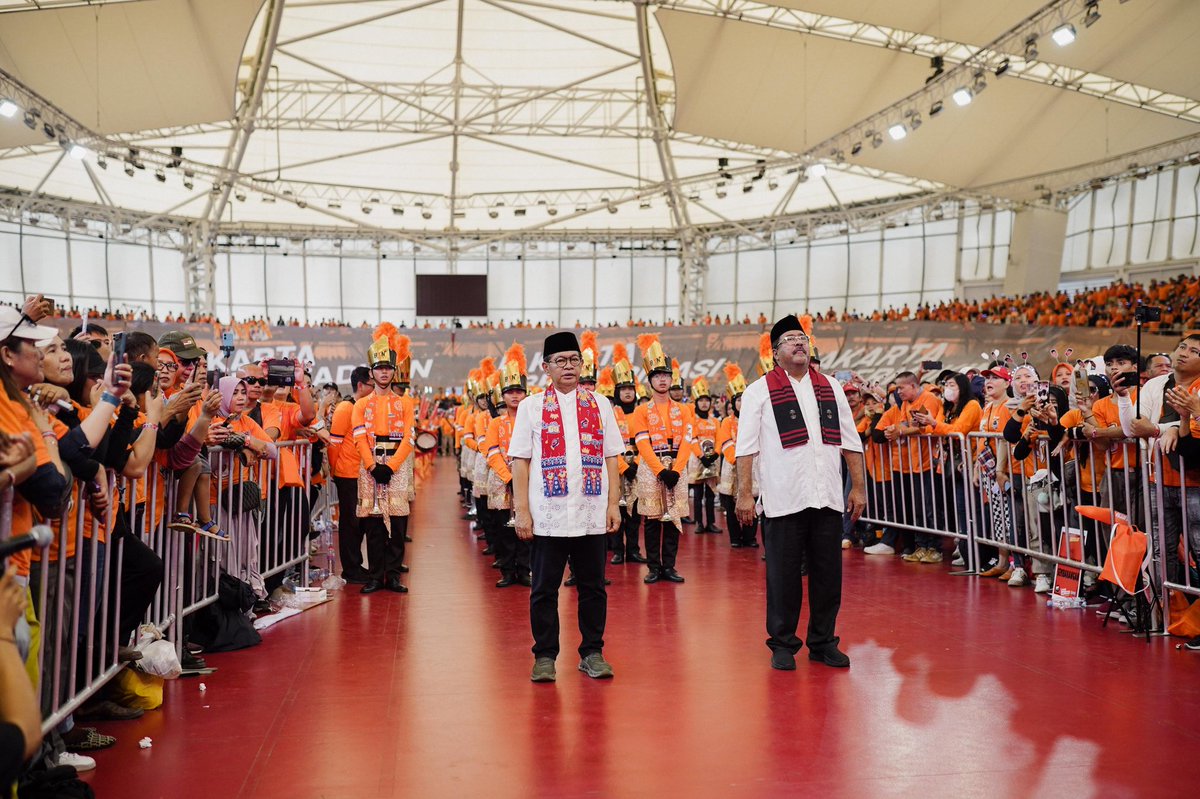 Pramono Anung (IG : @pramonoanungw) tweet media