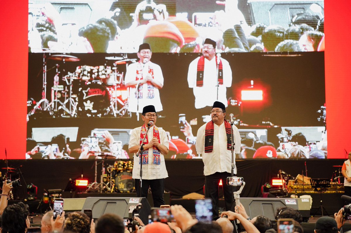 Di tanggal tiga ini, saya mau menyampaikan terima kasih kepada semua relawan dan masyarakat Jakarta atas dukungannya selama hampir tiga bulan.. 

Tidak terasa tiga minggu lagi kita akan memasuki masa tenang. Mas Pram dan Bang Doel akan terus berikhtiar dan berdoa sampai titik