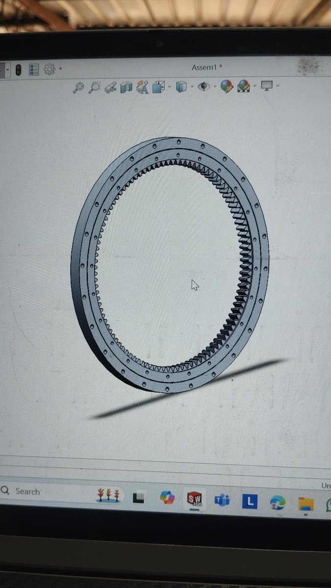 solidstardesign's tweet image. Bearing swing 😍
#joki
#jokigamtek 
#solidwork
#mesin