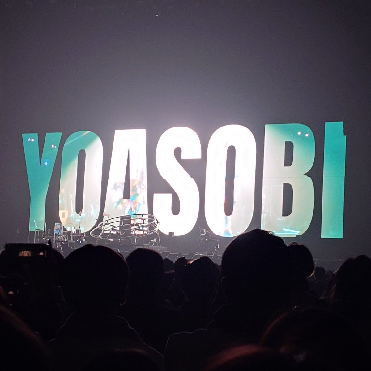 Ksolashido66's tweet photo. 先週YOASOBIのライブ行きました！
好きな歌ほぼ歌ってくれて滅茶苦茶楽しかったです！チケット取れたら東京にも行こうと思います！

#YOASOBI超現実 
#YOASOBI https://t.co/H3yc3V0Xiz