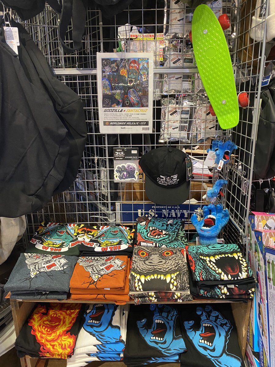 🦖70周年コラボ商品！🦖 ゴジラ70thイヤーを記念して人気スケーター