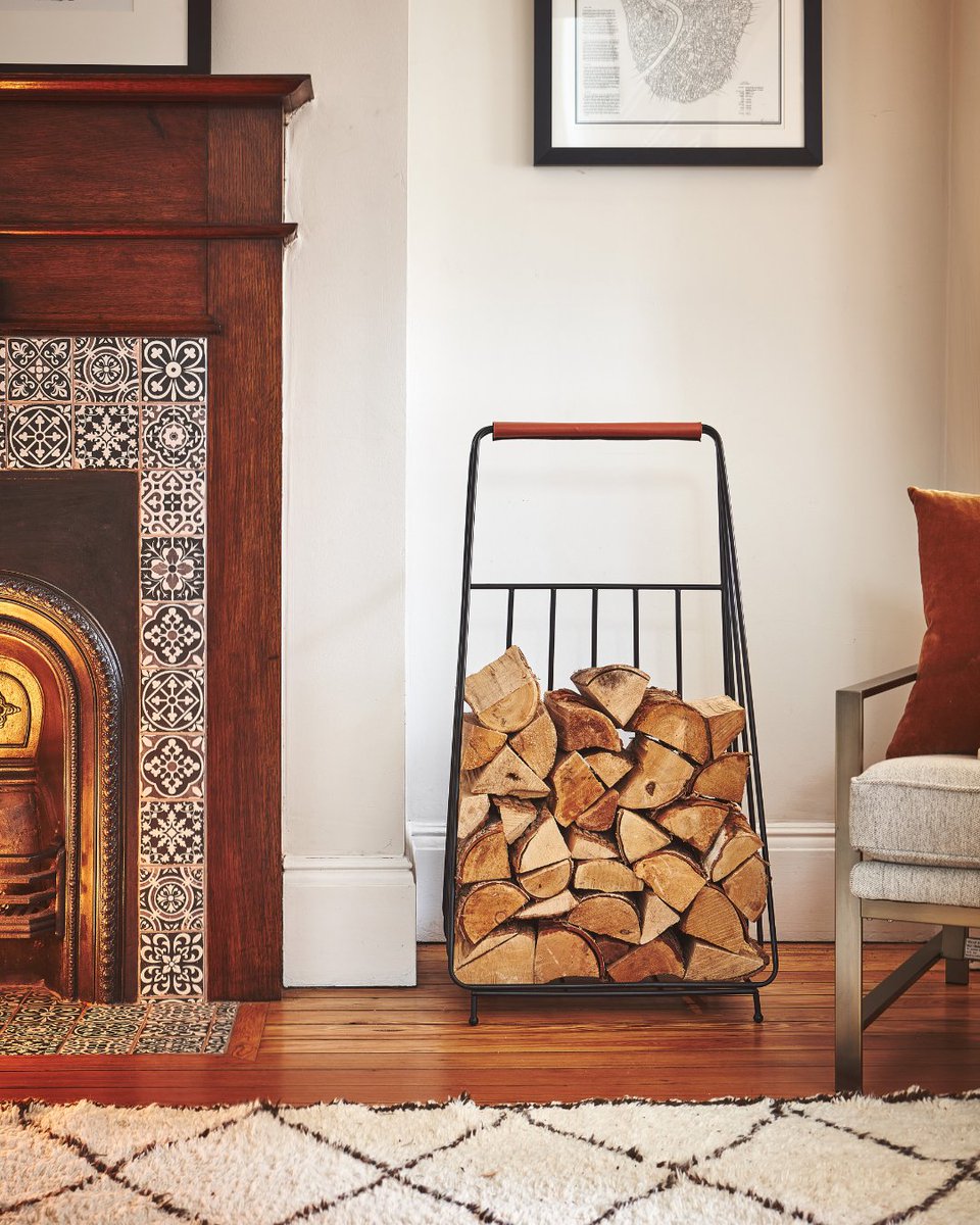 IvylineGB's tweet image. Add this exquisite Log Trolley to your home this season, for a statement piece that will steal the show. 

Shop here: eu1.hubs.ly/H0dm8bk0

#Fireside #FiresideAccessories #LogStorage #CosySeason #HomeDecor