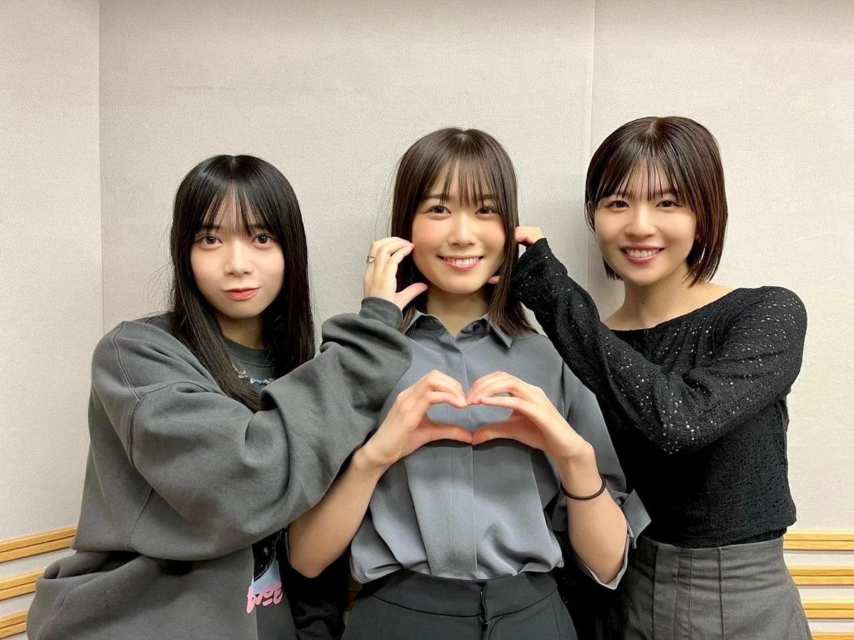 hinatazaka46's tweet image. 本日11月3日(日)18:30~「日向坂46の『ひ』」は
プロ野球日本シリーズ中継のため、
文化放送では放送休止の予定です😴⚾
各ネット局ではオンエアされますので、
#丹生明里、#松田好花、#山口陽世 の出演回をお聞きいただけます📻
#ひなたひ
#日向ひ
#日向坂46
joqr.co.jp/hinatazaka/