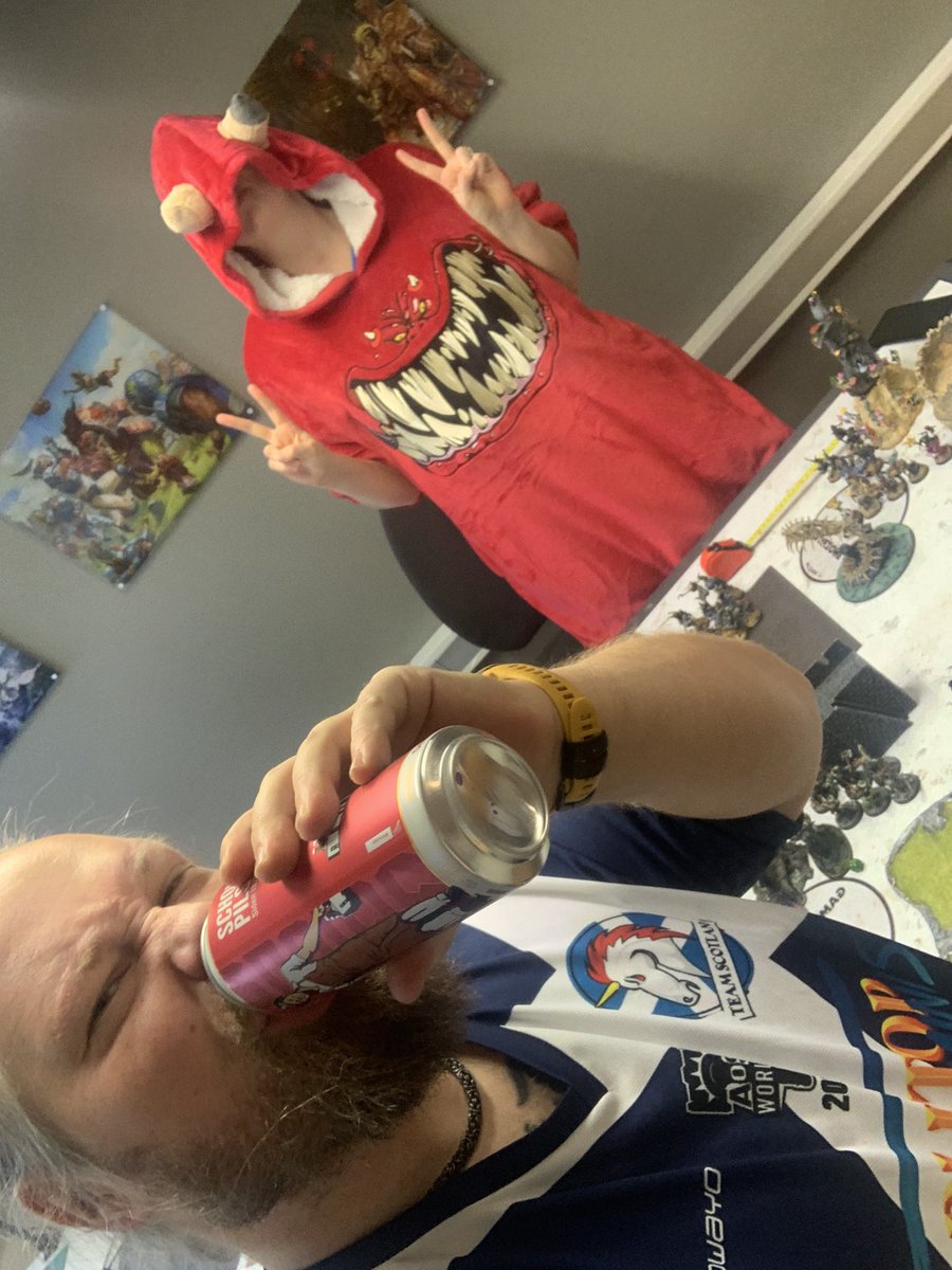 Game 4 at #2d6carnage24 🍻🍻 fighting all the squiggs!