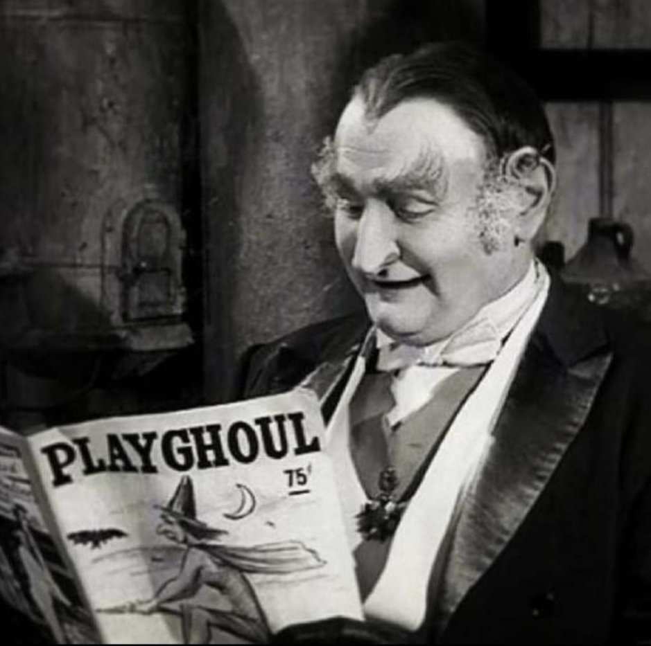 DARKNERDYGONZO's tweet photo. If I make it to the #oldfart stage of my existence pending #worldwar3 or my #assination. This is who I imagine myself to be! #munsters #oldvampire #goth https://t.co/gM2VKjTsj5
