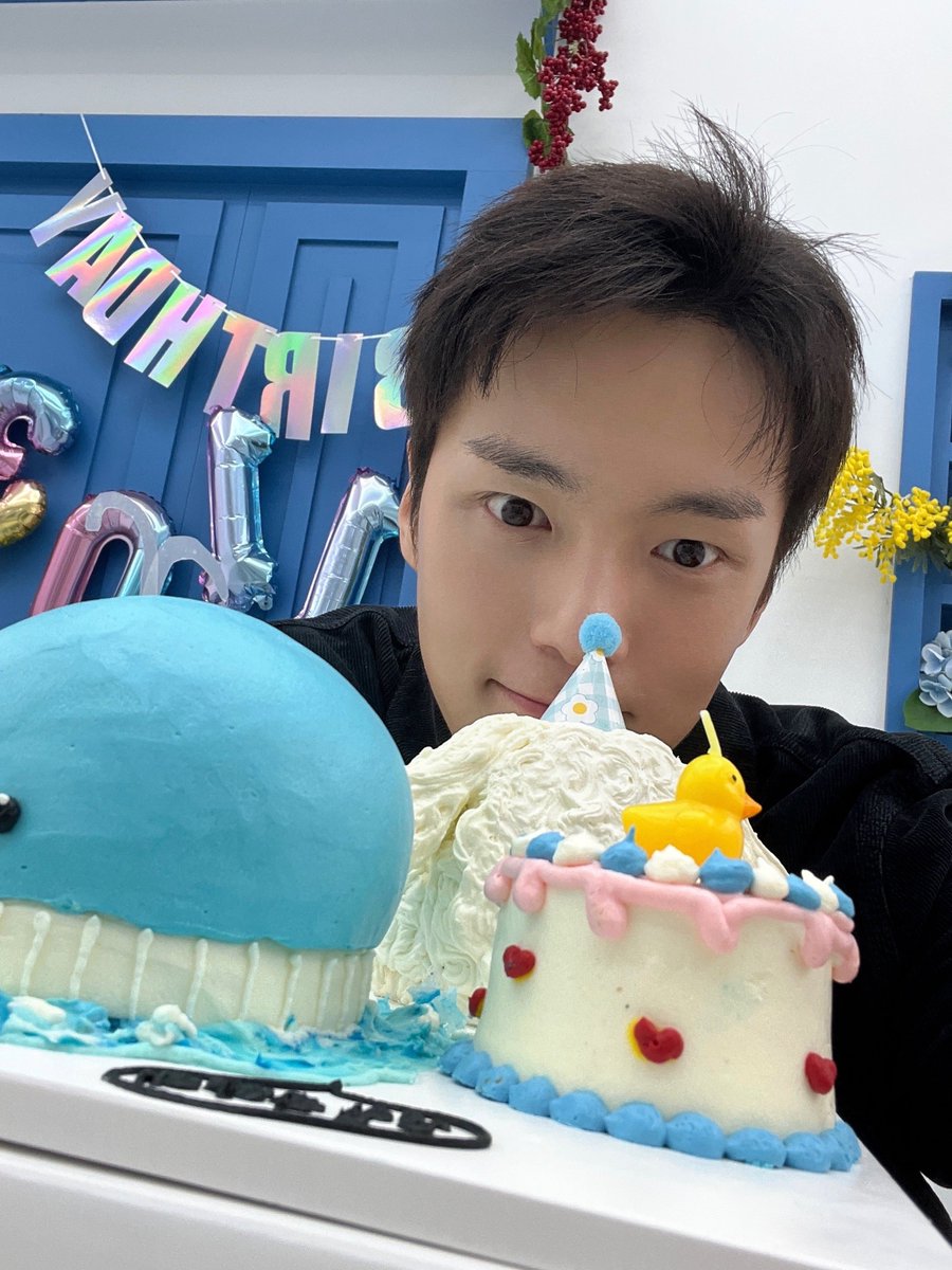 몬베베랑 실시간함께할수있음에 감사한 하루🎉 #민혁