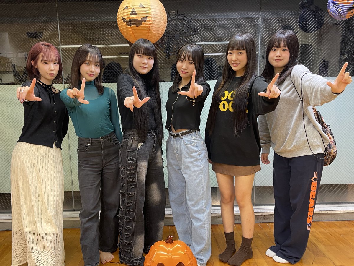 tegasun's tweet photo. 2年ぶりのライブ🎤

お越しいただいた皆様、どうもありがとうございました🩷

お楽しみいただけましたでしょうか？

♪鳥くん　@onputorikun  
JBF関係者の皆様　@JBFstaff 
素敵な機会をありがとうございました！！

またいつか、皆様にお会いできる日まで✨✨ https://t.co/BrSiLgr5zM