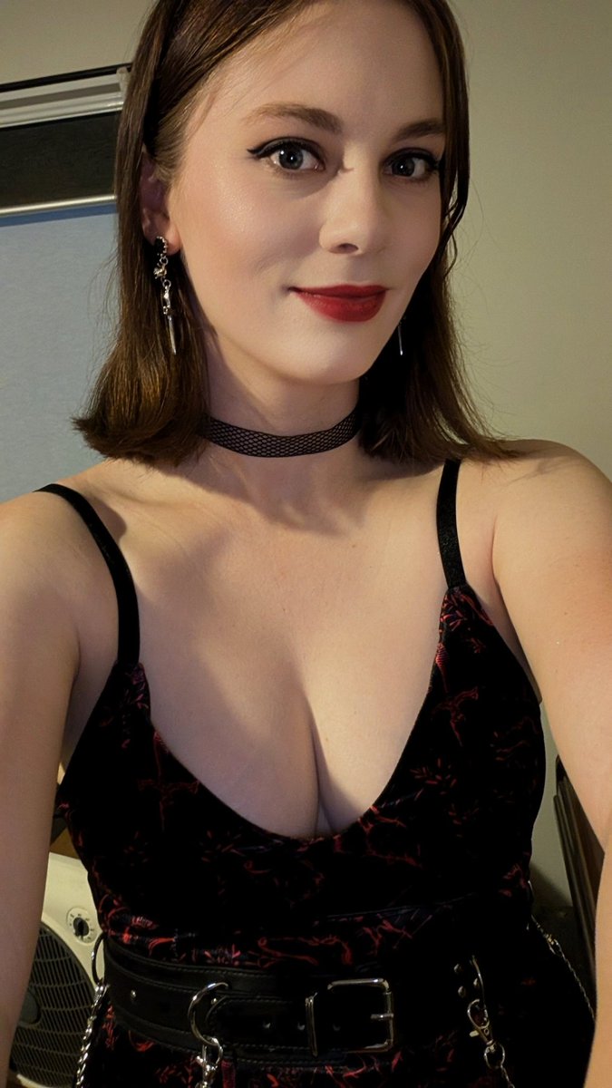 Christina Jane tweet media