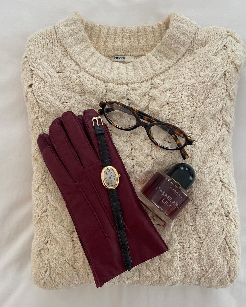 HouseofCBDe's tweet photo. Gemütliche Ferien zu Hause in unseren Strickoutfits 🧶 
Shop: https://t.co/6VpLUsMOz3 https://t.co/kvkrAWHwRx