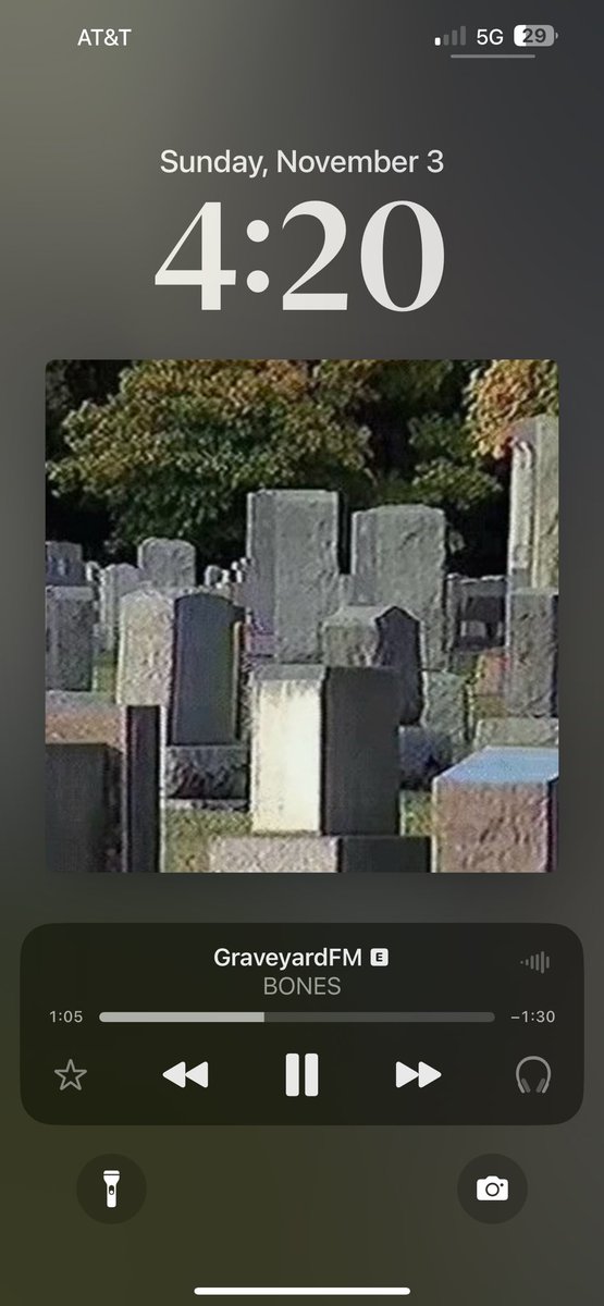 so they can talk, they can talk.. <a href="/TeamSESH/">BONES</a> <a href="/elliottoconnor/">El</a>