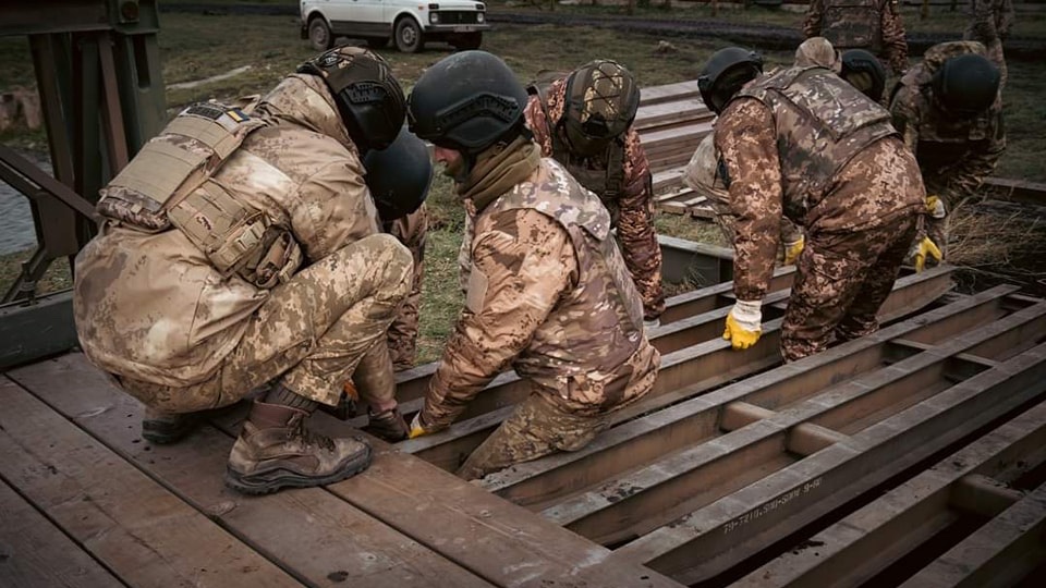 ZelenskyyUa's tweet photo. Defending our warriors’ positions, creating the necessary conditions for combat operations, and supporting the movement of our units—these are just some of the tasks undertaken by our engineering forces. 

These are the warriors who, in many ways, lay the foundation for the critical results Ukraine needs on the frontline.

I am grateful for their professionalism and courage, which empower Ukraine and our entire Defense and Security Forces to eliminate the occupier and defend our nation’s positions. Congratulations on the Day of the Engineering Troops of Ukraine.

🇺🇦🇺🇦🇺🇦