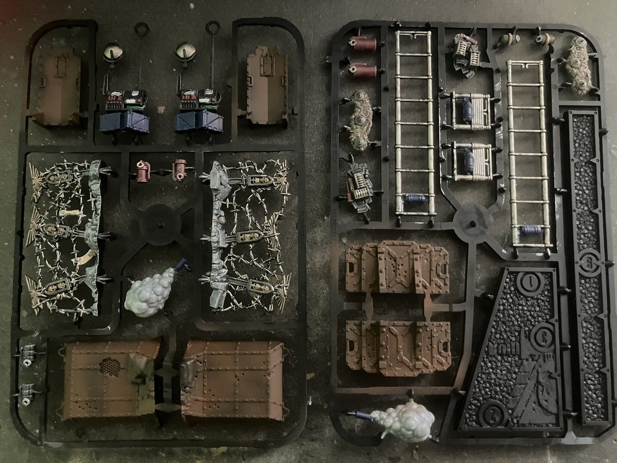 Penddraig131's tweet photo. Bit of terrain and accessories for #killteam today. Hopefully will get both to the varnish stage by next weekend.
#gallowdark #boardingactions #zonemortalis #30k #40k #warmongers https://t.co/dW536Ejxn7
