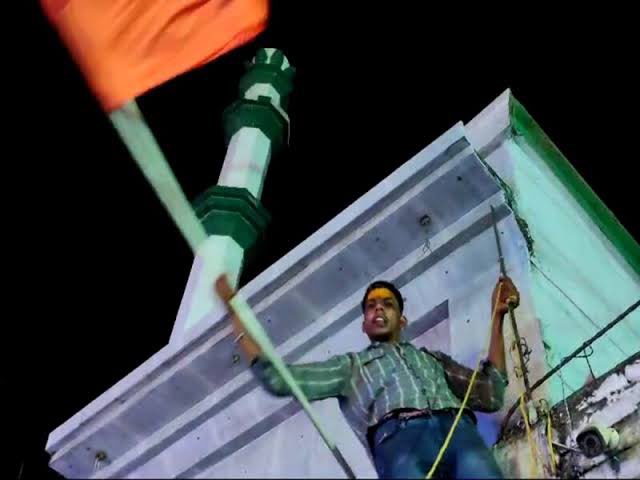 ChandanSharmaG's tweet image. आरंभ हैं प्रचंड 🔥💥

काली पुजा विसर्जन के दौरान की कुछ अद्भुत तस्वीरें
यह भागलपुर, बिहार हैं।

जिन्हें भाई पर गर्व है.... जय श्री राम लिखें