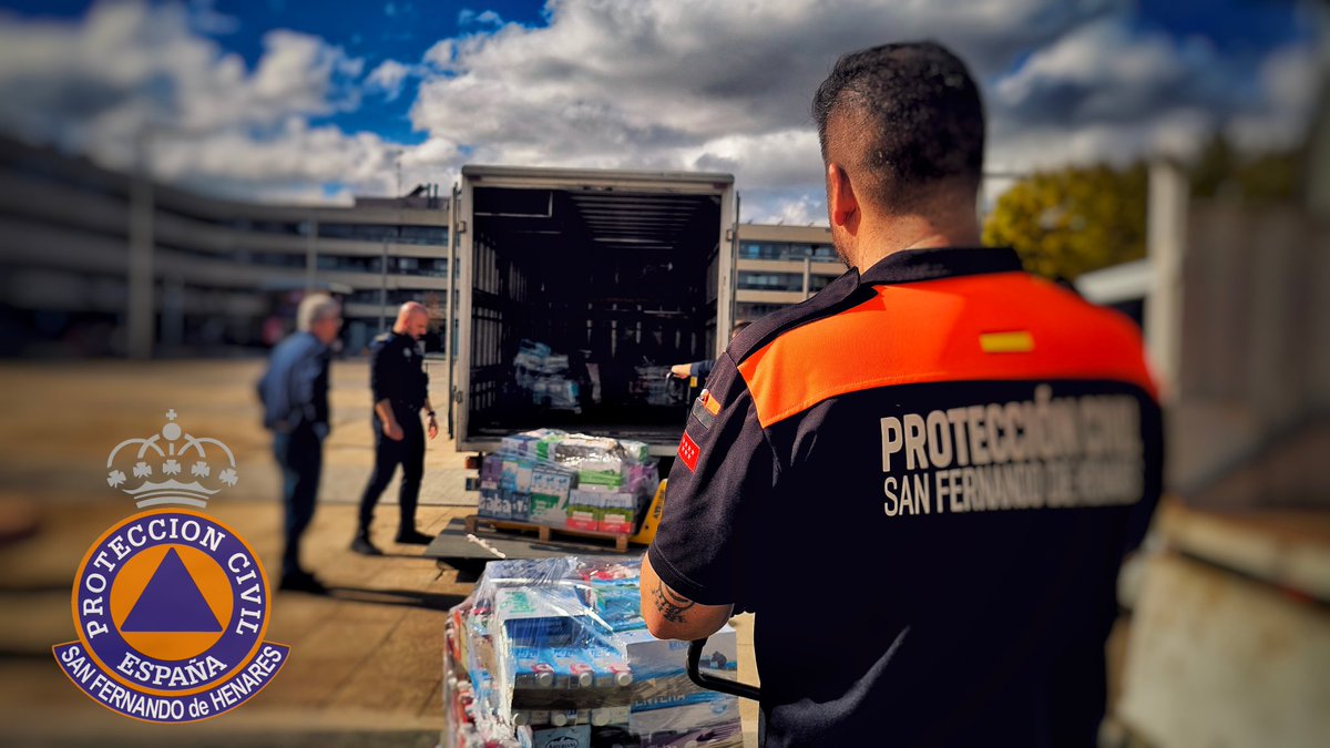 🟠🔵🟠 Hoy continuamos con la recogida de alimentos en el <a href="/Ayto_SFH/">Ayuntamiento de San Fernando de Henares</a> seguimos por la tarde de 16 a 19.