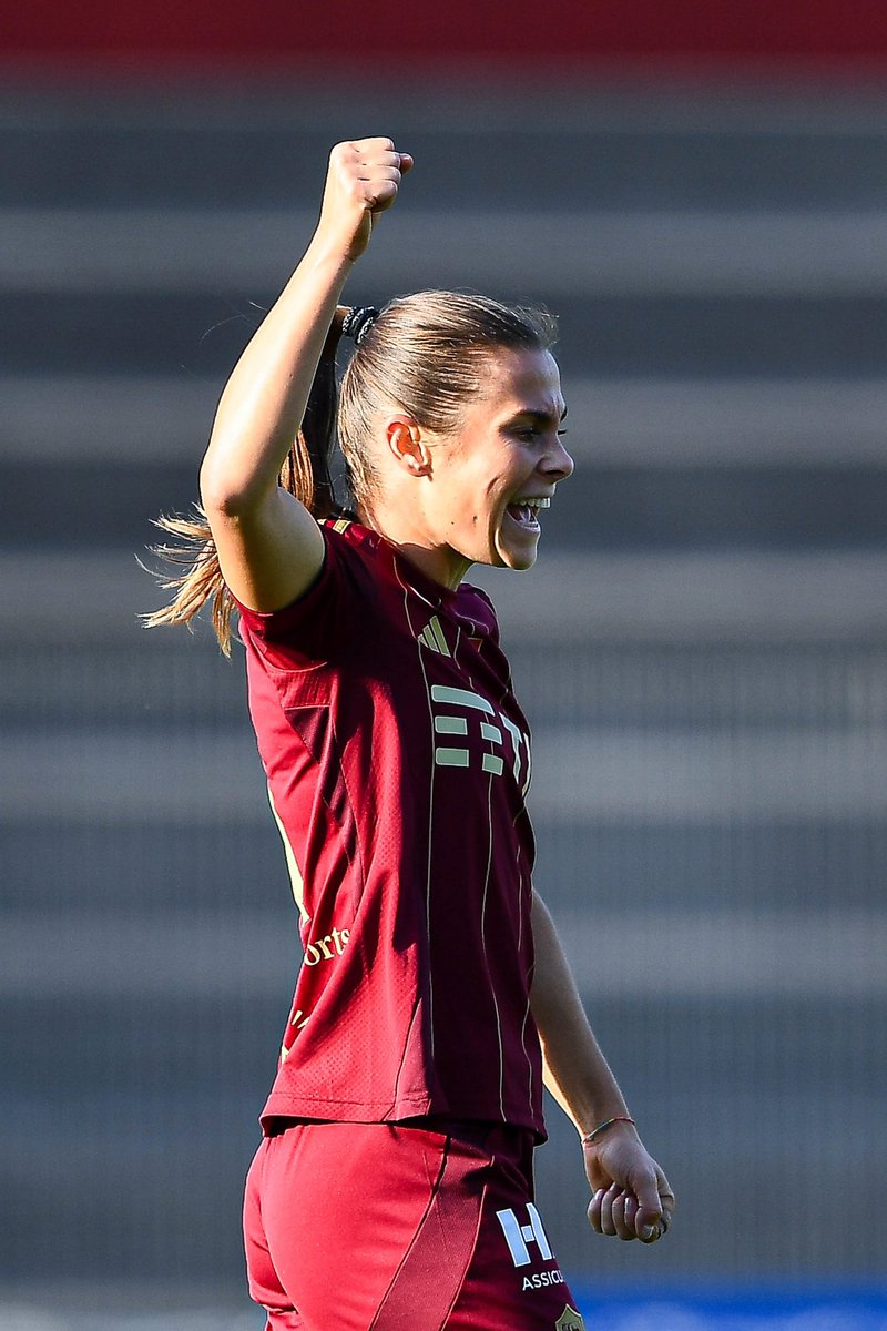 💪🇳🇴

#ASRomaFemminile