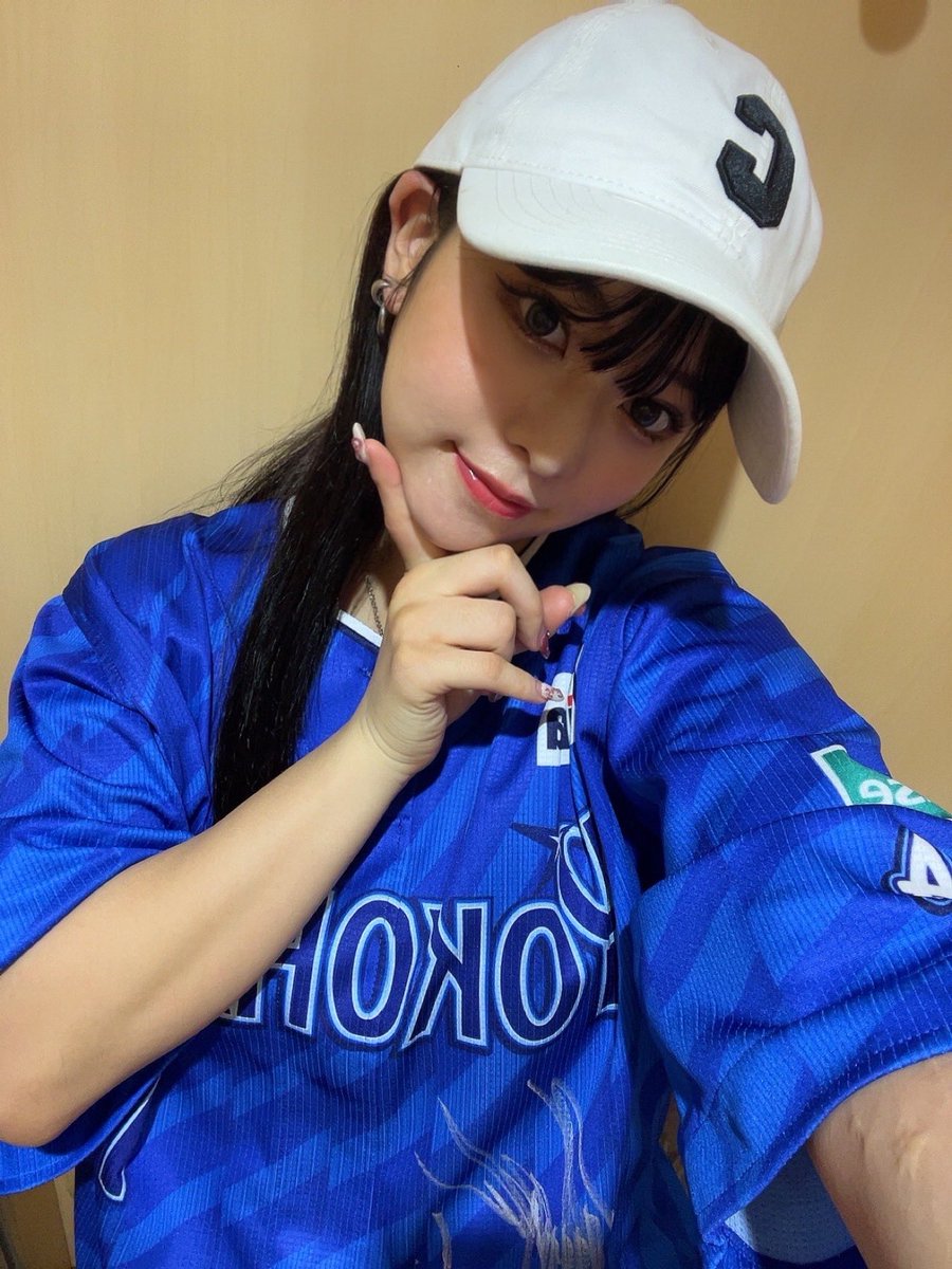 aikadance's tweet photo. #横浜ベイスターズ 
26年ぶりの日本一😭🏆🎊⚾️💙🌟

大下剋上ー‼️🤣すごすぎる。。
#日本シリーズ 
#DeNAベイスターズ https://t.co/BPPXFKthfd