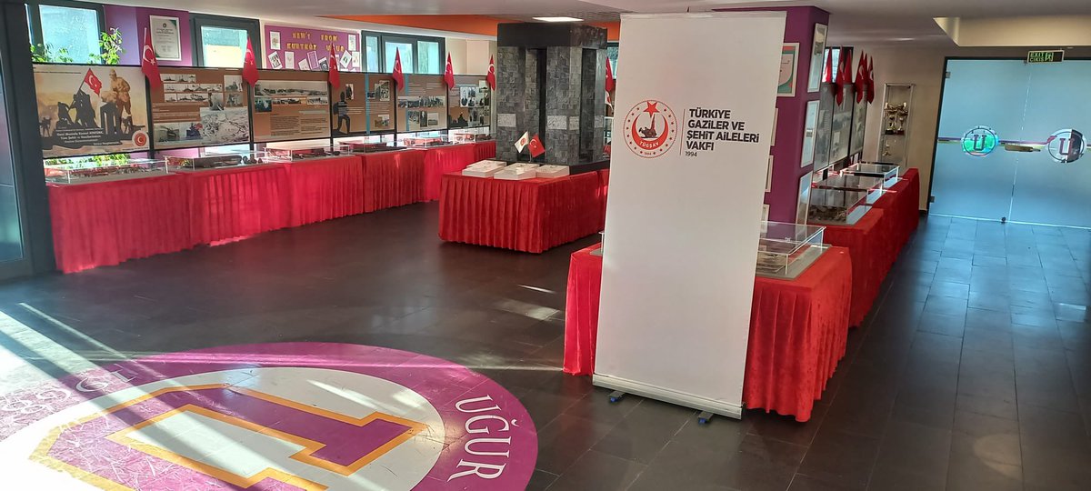 cnakkalesergisi's tweet photo. Sergimizi 04-08 Kasım 2024 tarihleri arasında İstanbul Pendik Kurtköy @UgurOkullari nda ziyaret edebilirsiniz. @UOKurtkoy @PROJELERADASI @GazilerVakfi @_EnginKilic_ @kilicilyas60 https://t.co/eSl7dii5y7