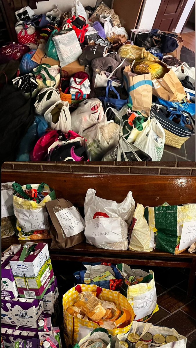 Vir_Lluc_parroq's tweet photo. Muchísimas gracias a todos por las aportaciones recibidas durante la mañana de hoy. 

Se han recogido una cantidad increíble de alimentos, comida sin gluten, productos de bebé, ropa, mantas, guantes, agua… que esperemos que sean de ayuda. https://t.co/isnjoPSm9G