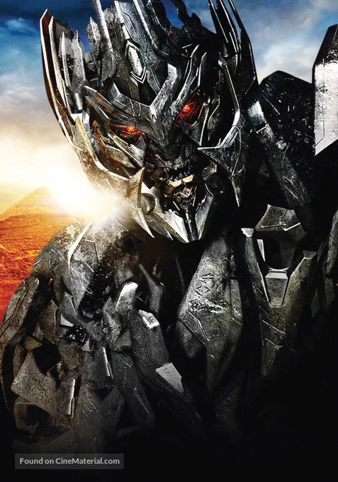 I know it's not everyone's cup of tea but I legitimately love the design for Megatron's face in the first 3 Bay TF movies 
