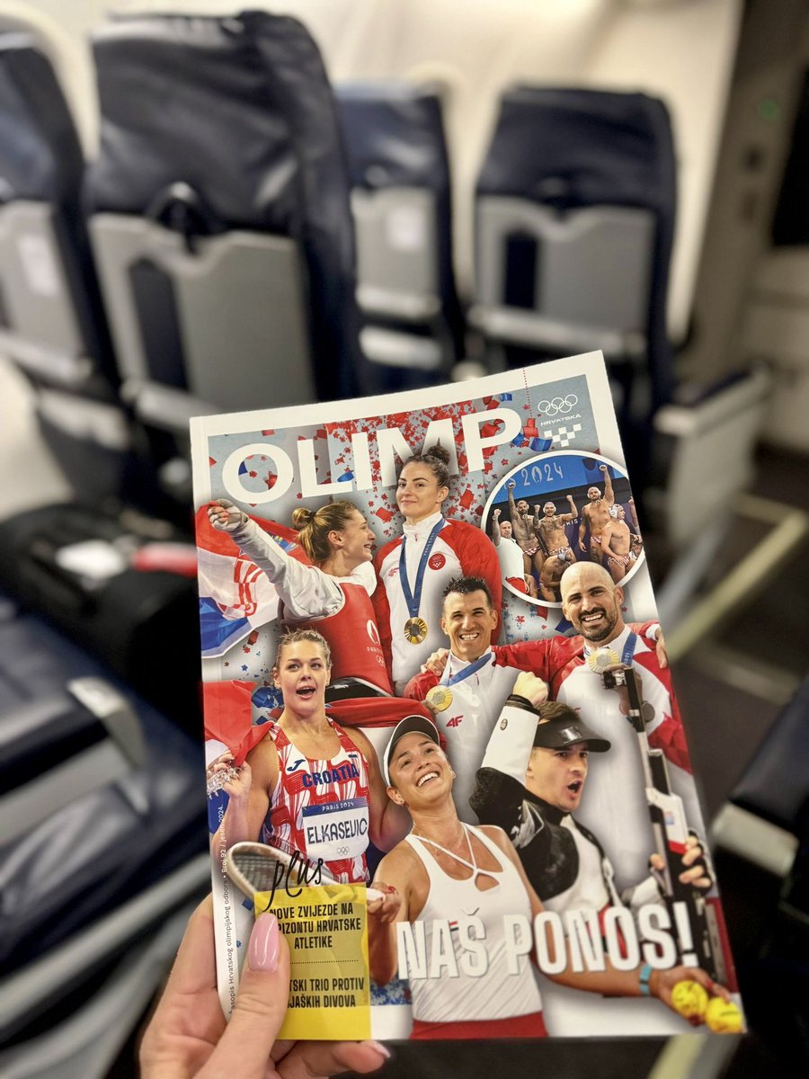 hrv_olimp_odbor's tweet photo. Čita se, čita... ✈️🍂☕️💼👓🗞️

Jesensko izdanje Olimpa:
https://t.co/cWjN8i7Me2 https://t.co/K5S3ayeFee
