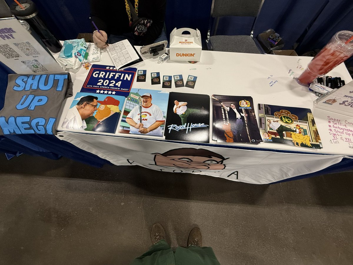 RISTEVIEOAKS's tweet photo. Here We Go! The 3rd & Final Day At @ricomiccon!
We Still Have 2 Shut Up Meg Shirts Left! Don’t Miss Out On Your Chance To Get Yours!!
We’re Here Until 5pm!
#PeterGriffin
#FamilyGuy
#RhodeIslandComicCon
#ShutUpMeg https://t.co/usNmpDcGlP
