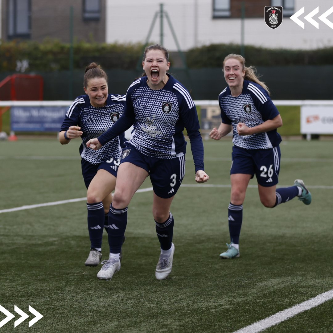 QueensParkWFC's tweet photo. Following a review of photographic evidence (see below), it appears it was Hannah Cunningham that put The Spiders in front. 

Who thought putting the Cunningham's #3 and #33 respectively was a good idea? 🤷

COME ON THE SPIDERS! https://t.co/oMpKmqAYui