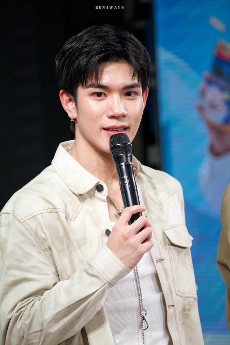 p’ tweet media