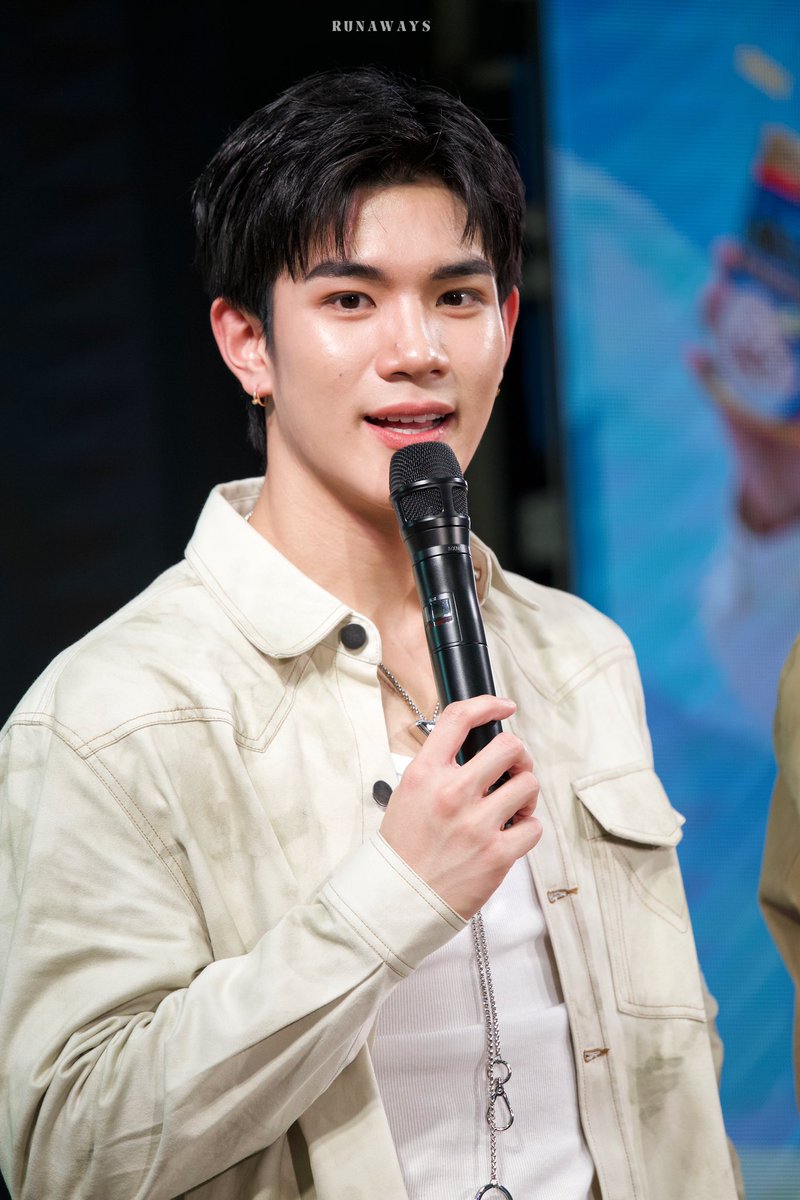 p’ tweet media