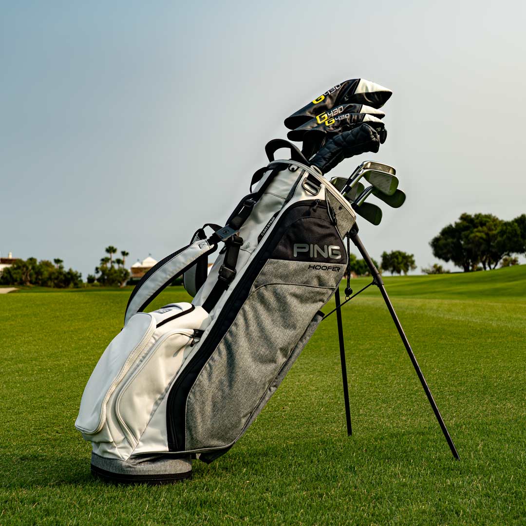 union19__'s tweet photo. Todays Pick! // Carry your clubs in style with the popular Ping Hoofer Golf Bag - FREE Delivery! ⛳️👌 #golf #golfing #pingbags #originalgreen #carrybags https://t.co/kv1AOobAVg